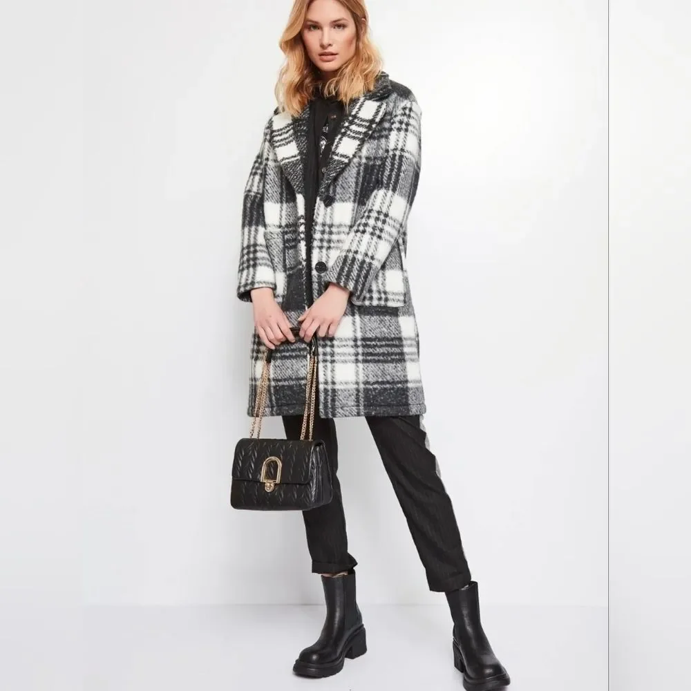 NWT BlankNYC Fringe Collar Green Scotland Plaid Oversized Winter Coat Size M